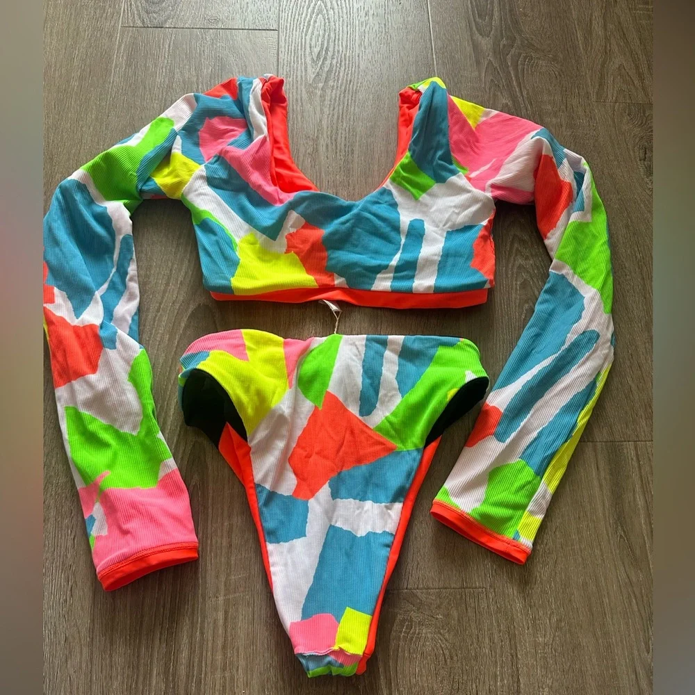 Maaji Fire Besti Mimmi Long Sleeve Reversible Two- Piece Swimsuit‎ Small